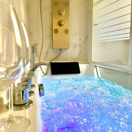 Cocon Luxe - Sauna & Balneo Au Coeur De Reims Bagian luar foto