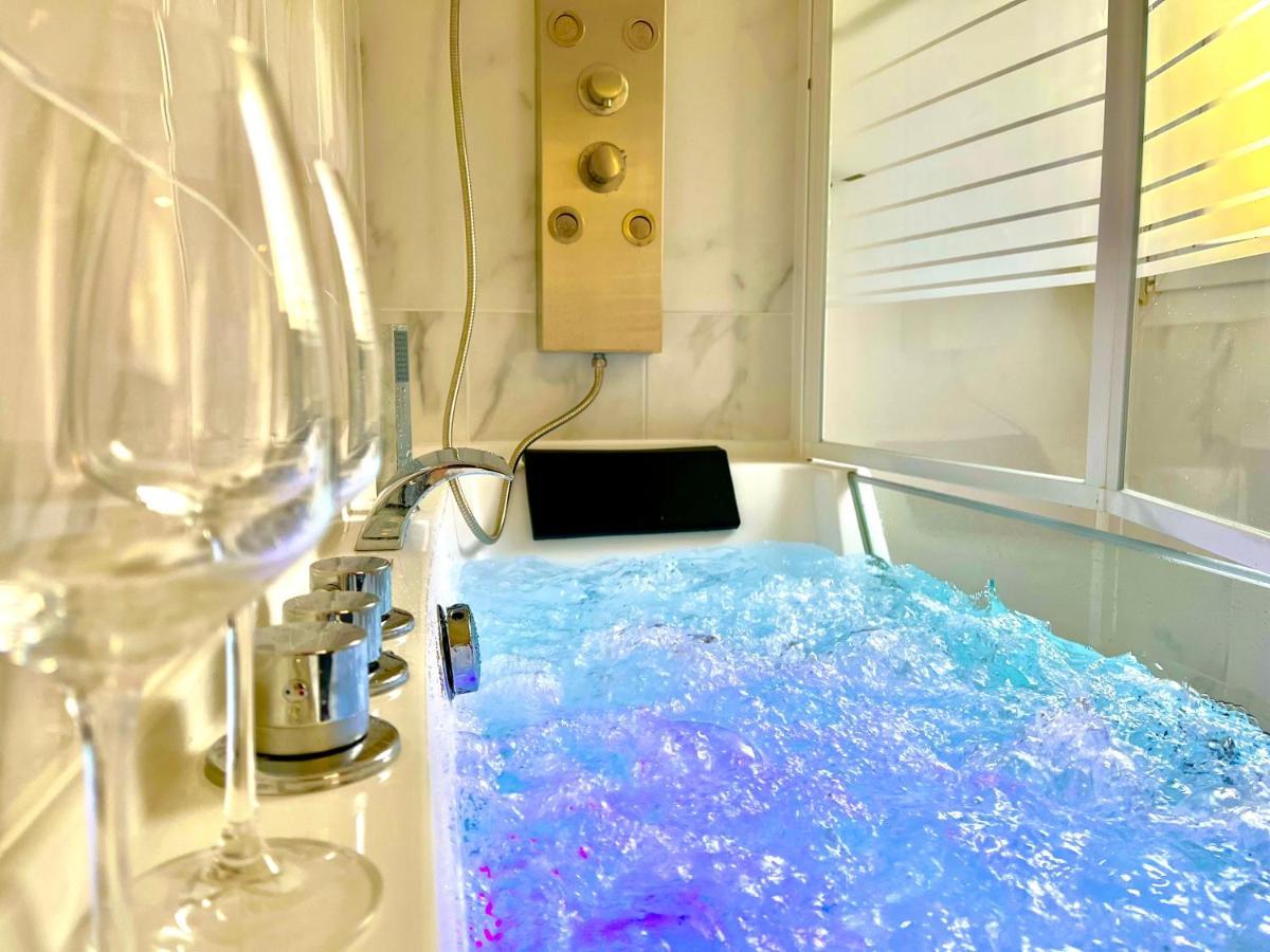 Cocon Luxe - Sauna & Balneo Au Coeur De Reims Bagian luar foto